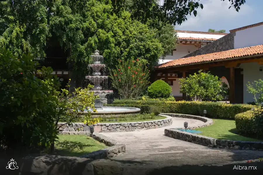 Hotel dentro del desarrollo